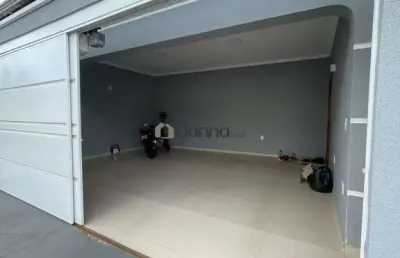 Casa com 3 quartos à venda na Rua Doutor Aulo de Oliveira, Jardim São Bento, Uberaba