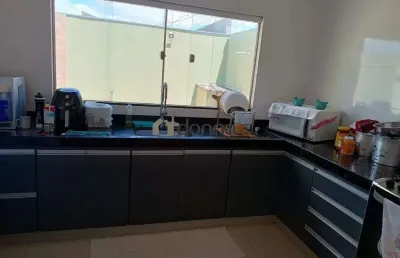 Casa à venda, 2 quartos, 2 suítes, 2 vagas, parque das laranjeiras - uberaba/mg