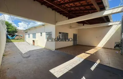 Casa com 2 quartos à venda na Rua João Pessoa, Nossa Senhora da Abadia, Uberaba