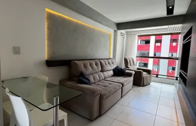 Vendo - apartamento 100% mobiliado e decorado | 02 dormitórios | 50 mts da praia