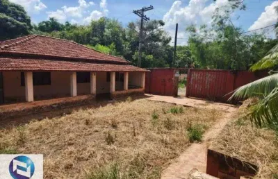 Chácara à venda no centro de são josé do rio preto-sp: 1 quarto, 1 sala, 2 banheiros, 4 vagas de garagem, 160m² de área.