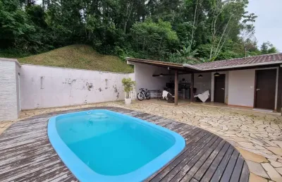 Casa com 3 quartos à venda no margem esquerda, gaspar , 230 m2 por r$ 850.000