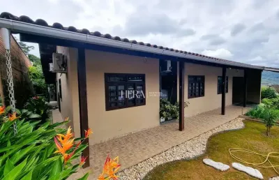 Casa com 3 quartos à venda no garcia, blumenau , 235 m2 por r$ 680.000