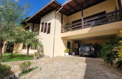 Casa com 3 quartos à venda no garcia, blumenau , 291 m2 por r$ 849.000