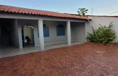 Casa com 3 quartos à venda na Rua Projetada, 5, Jardim Universitário, Cuiabá