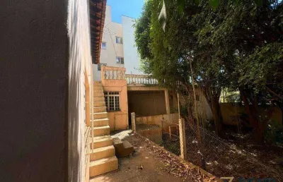 Casa com 3 quartos à venda no Olinda, Uberaba 