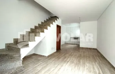 Sobrado em condominio fechado na parada inglesa,  com 2 suites e 1 vaga grande