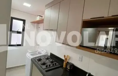 Oportunidade única! apartamento com 2 dormitórios e sacada - localização privilegiada