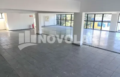 Prédio comercial em santo amaro com 616 metros quadrados de área total e com 15 vagas.