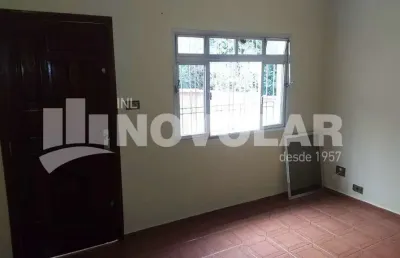 Casa térrea, sendo um terreno com 2 moradias, jardim japão