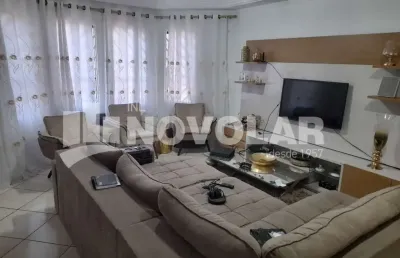 Sobrado com 140 metros quadrados de área total, vila guilherme