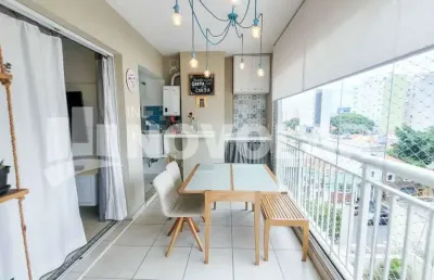 Apartamento com 69 metros quadrados de área útil, e com 1 vaga de garagem no belém