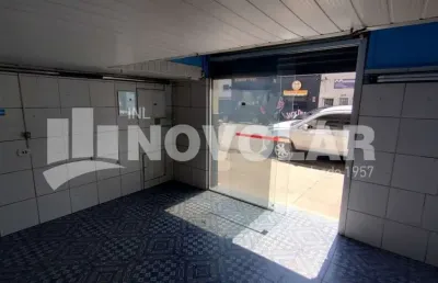 Loja na vila maria com energia bifásica e piso frio