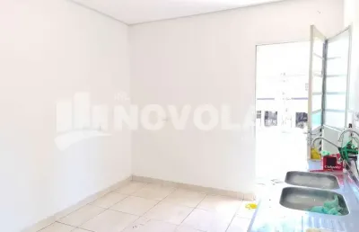 Casa assobradada, na vila maria com 66 metros quadrados, 2 dormitórios.