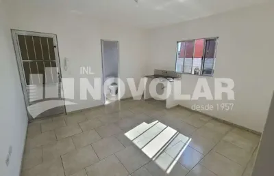 Casa 1 dormitório para alugar em condomínio na vila medeiros ? 40m² e ótima localização