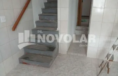 Casa térrea para locação no mandaqui  2 dormitórios, quintal amplo e 3 vagas de garagem