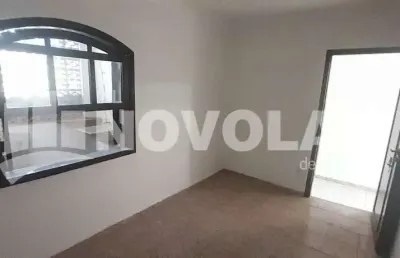 Casa com 2 quartos para alugar na Vila Maria, São Paulo 