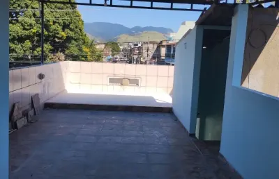 Casa com 2 quartos à venda na Rua Carlos Ribeiro da Costa, 428, Prata, Nova Iguaçu