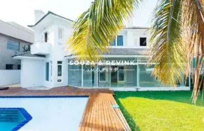 Casa à venda em alphaville 4 suites no condomínio 18º do forte