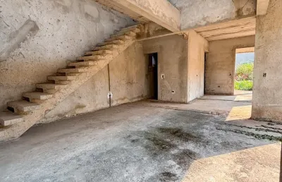 Casa em construção no refugios dos bandeirantes -santana de parnaíba