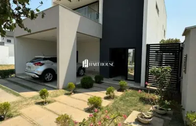 Casa de alto padrão semi mobiliada no condomínio primor das torres dis