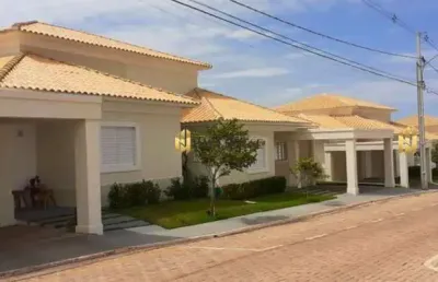 Casa térrea com sala ampliada- cond vista residence