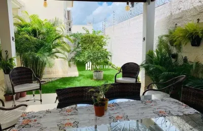 Casa térrea com quintal  condomínio vista residence, cuiabá-mt