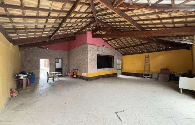 Casa em condomínio sobreposta com sacada, 2 dormitórios, garagem, no caiçara em praia grande - sp. financia pelo programa'casa verde e amarela'