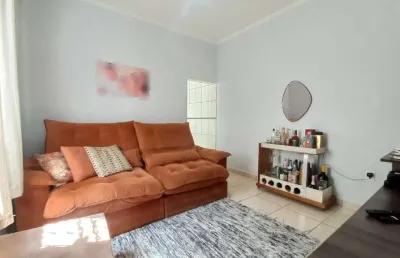 Casa à venda em praia grande-sp, bairro antártica: 2 quartos, 1 sala, 2 banheiros e 2 vagas de garagem, 125m² de área.
