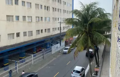 Imperdível apartamento à venda em praia grande-sp, predio frente a praia,bairro mirim: 1 quarto, 1 sala, 1 vaga, 48m² de área. confira já!