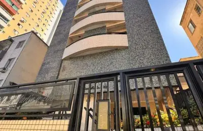 Apartamento à venda na guilhermina, praia grande-sp: 1 quarto, 2 salas, 1 banheiro, 1 vaga de garagem - 50m². venha conferir!