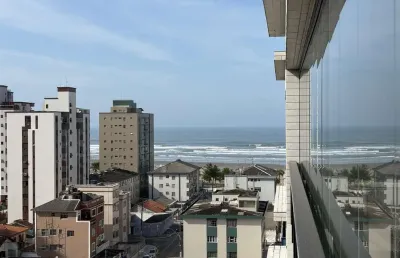 Apartamento à venda em praia grande-sp, guilhermina: 2 quartos, 1 suíte, 1 sala, 2 banheiros, 1 vaga, 72 m². aproveite!