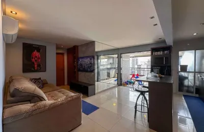 Apartamento à venda em praia grande-sp, guilhermina: 2 quartos, 1 suíte, 1 sala, 2 banheiros, 1 vaga, 72 m². aproveite!