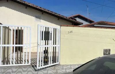 Casa para locação em praia grande-sp, bairro princesa: 1 quarto, 1 sala, 1 banheiro, garagem e área de 60m²!