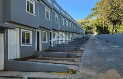 Casa em condomínio fechado com 2 quartos à venda na rua frederico etzberger, 650, nonoai, porto alegre por r$ 324.900