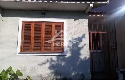 Casa com 2 quartos à venda na rua francisca prezzi bolognesi, 207, hípica, porto alegre por r$ 238.900