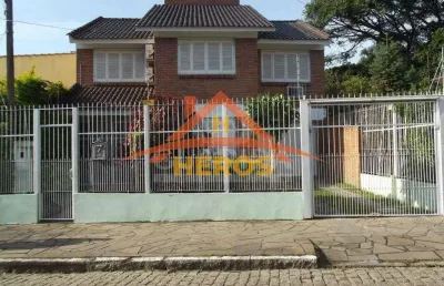 Casa com 3 quartos à venda na rua carlos ferreira, 34, teresópolis, porto alegre por r$ 950.000