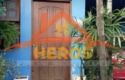 Casa com 2 quartos à venda na rua hesiodo andrade, 105, aberta dos morros, porto alegre por r$ 201.000