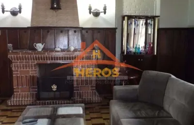 Casa com 3 quartos à venda na avenida heitor vieira, 48, belém novo, porto alegre por r$ 642.000
