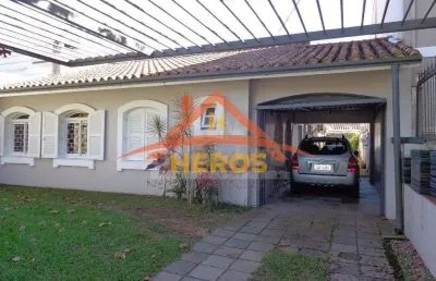 Casa com 3 quartos à venda na avenida arlindo pasqualini, 164, ipanema, porto alegre por r$ 1.064.000
