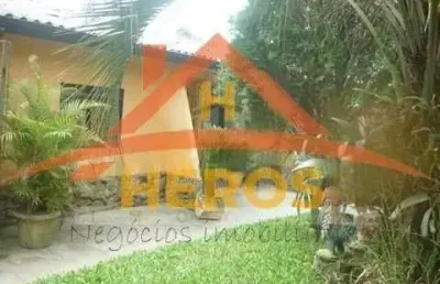 Casa com 3 quartos à venda na rua finlandia, 150, lomba do pinheiro, porto alegre por r$ 212.800