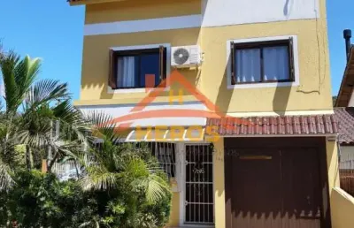 Casa com 3 quartos à venda na rua helio felix frey, 195, espírito santo, porto alegre por r$ 510.000
