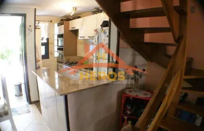 Casa com 3 quartos à venda na rua doutor lauro miguel sturm, 193, hípica, porto alegre por r$ 460.000