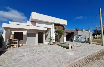 Casa em condomínio fechado com 3 quartos à venda na avenida juca batista, 5505, hípica, porto alegre por r$ 699.000