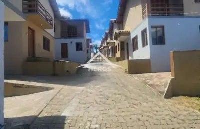 Casa em condomínio fechado com 2 quartos à venda na rua morro alto, 255, ipanema, porto alegre por r$ 240.000