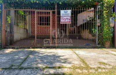 Casa com 2 quartos à venda na rua say marques, 320, hípica, porto alegre por r$ 190.000