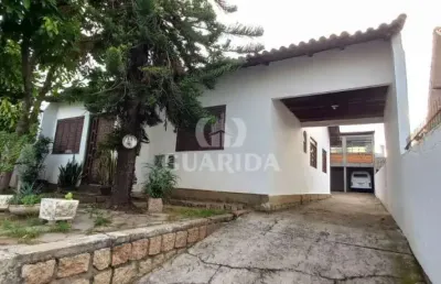 Casa com 3 quartos à venda na rua atílio supertti, 367, vila nova, porto alegre por r$ 380.000