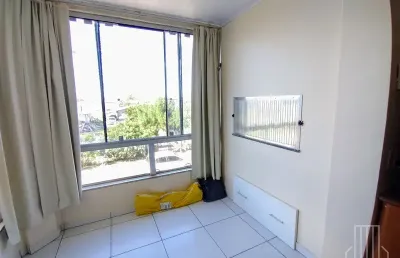 Lindo apartamento 1 dormitório com box em capao novo, pertinho do mar