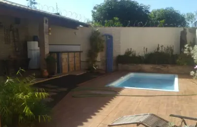 Casa com 2 quartos à venda no Presidente Roosevelt, Uberlândia 