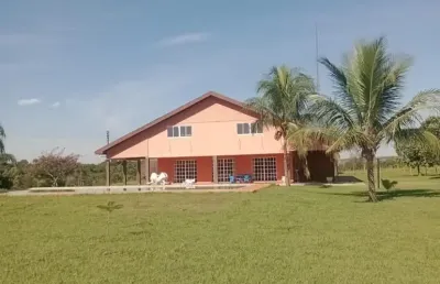Vende-se fazenda de terra mista e cultura em paranaíba